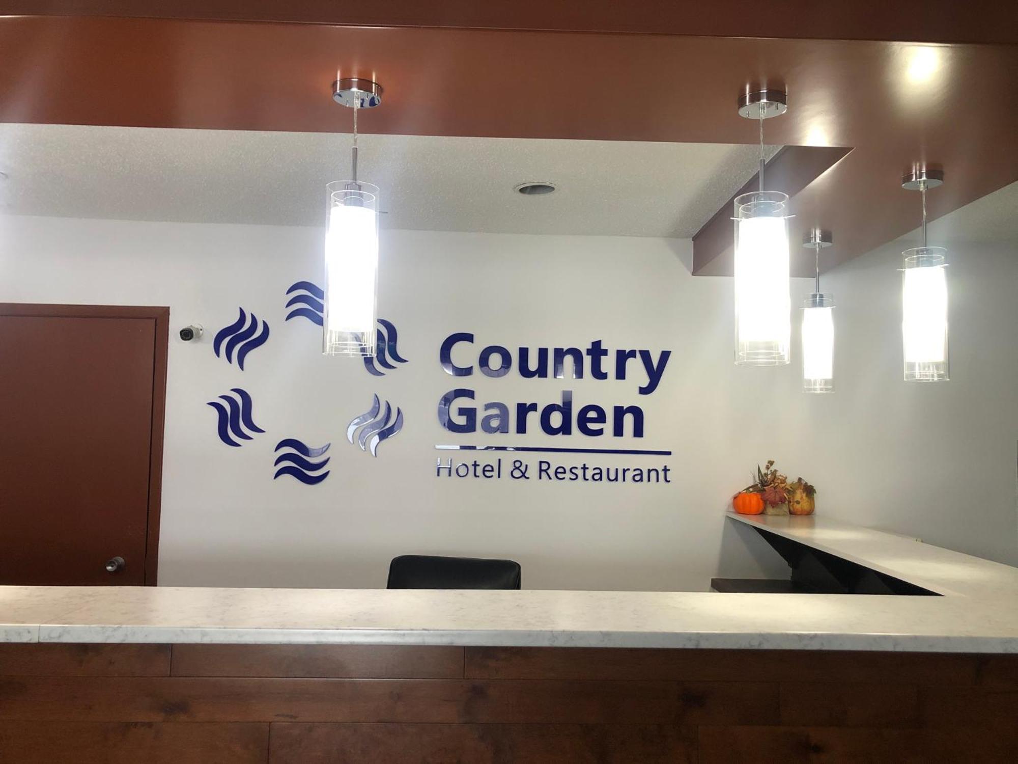 Country Garden Inn & Restaurant Smoky Lake Esterno foto